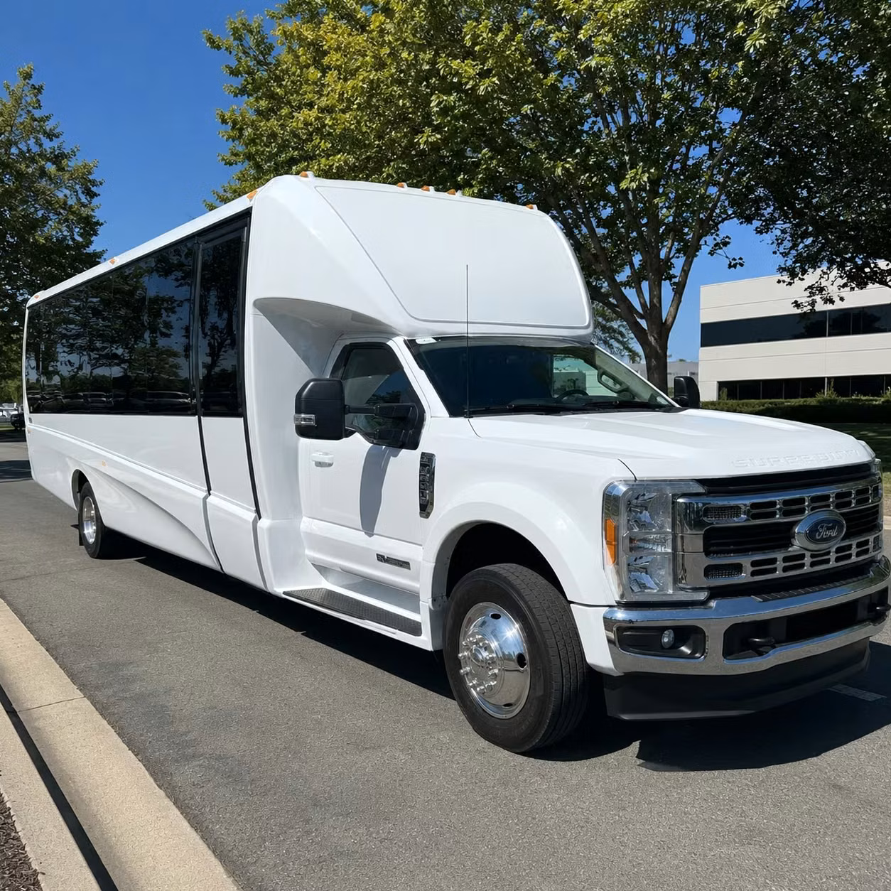 18 passenger minibus