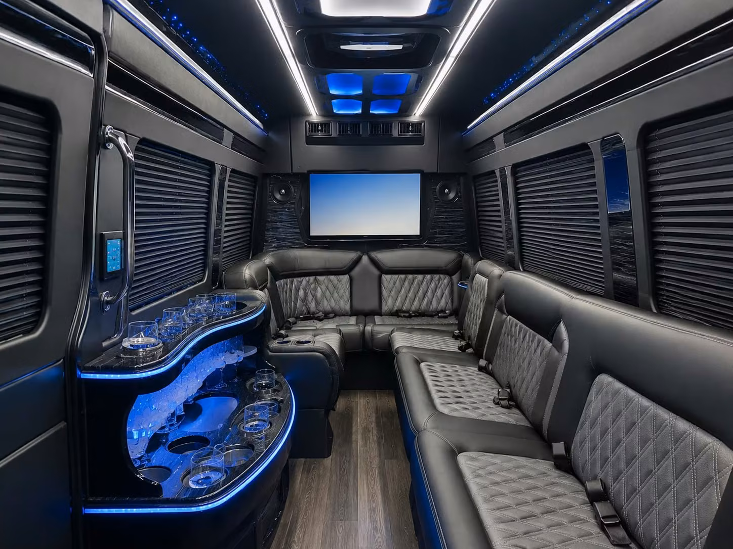 bachelorette party and rehearsal dinner transportation in chattanooga tennessee