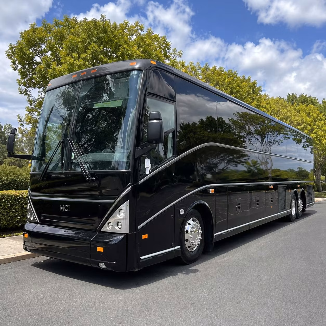 charter bus rentals for chattanooga church retreats and conferences
