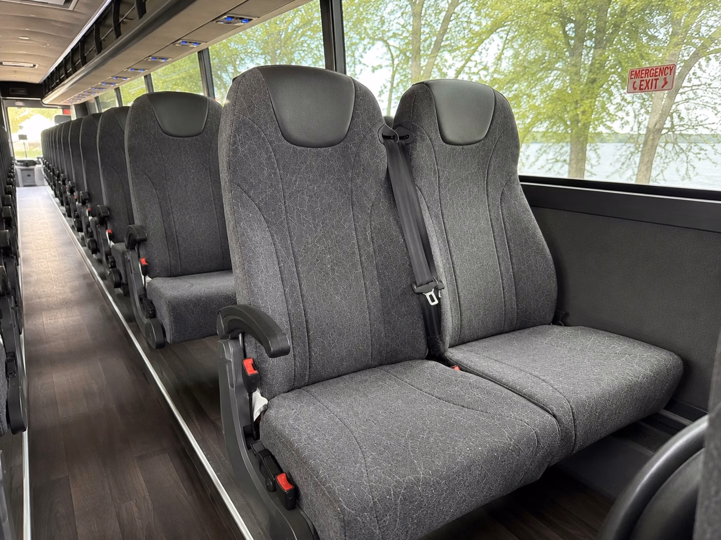 long distance charter bus trips from chattanooga to nashville atlanta and beyond