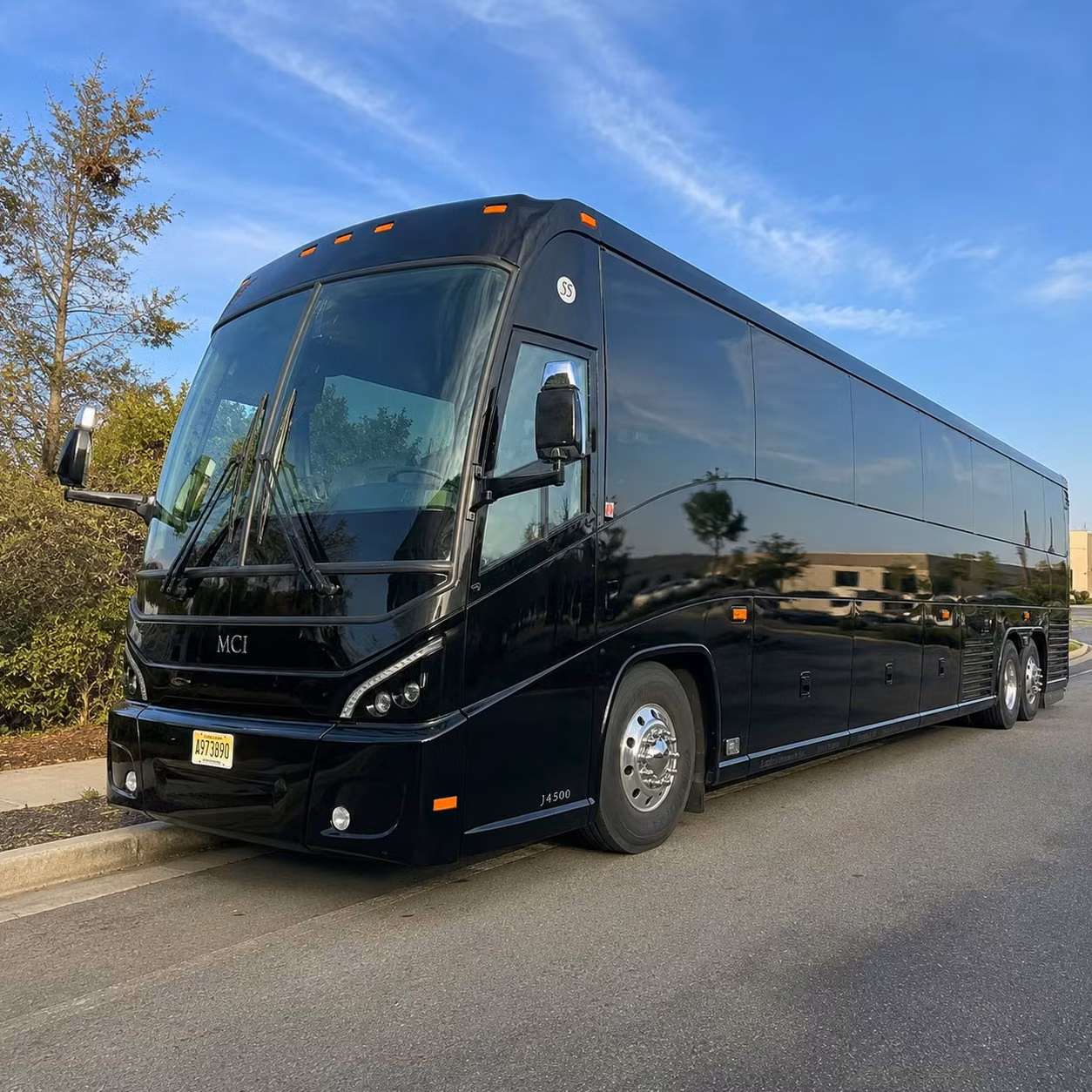 the right bus for military ceremony graduation and event transportation in chattanooga
